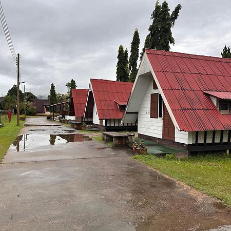 Mae Chaem Hotel And Resort Eksteriør bilde
