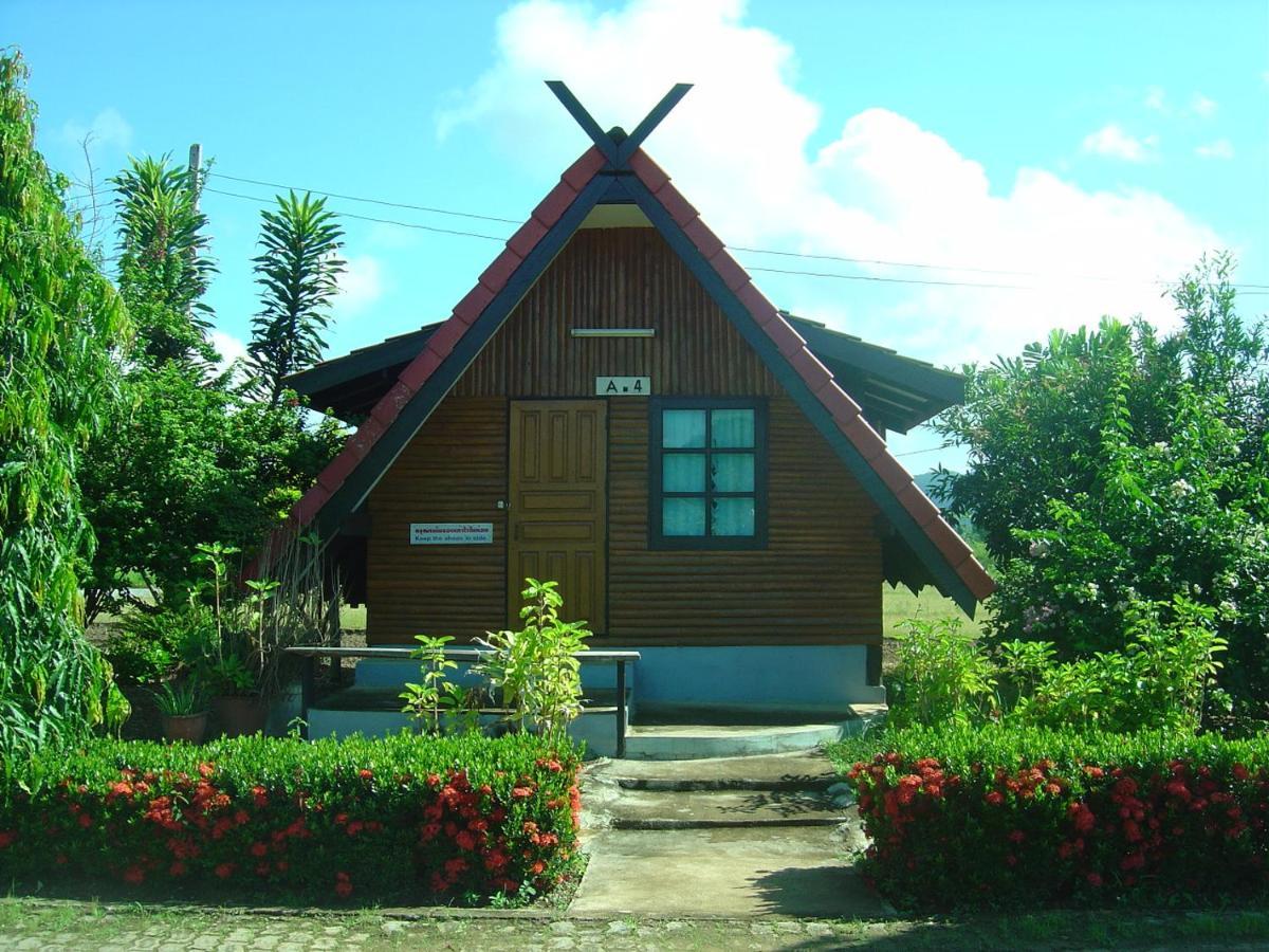 Mae Chaem Hotel And Resort Eksteriør bilde