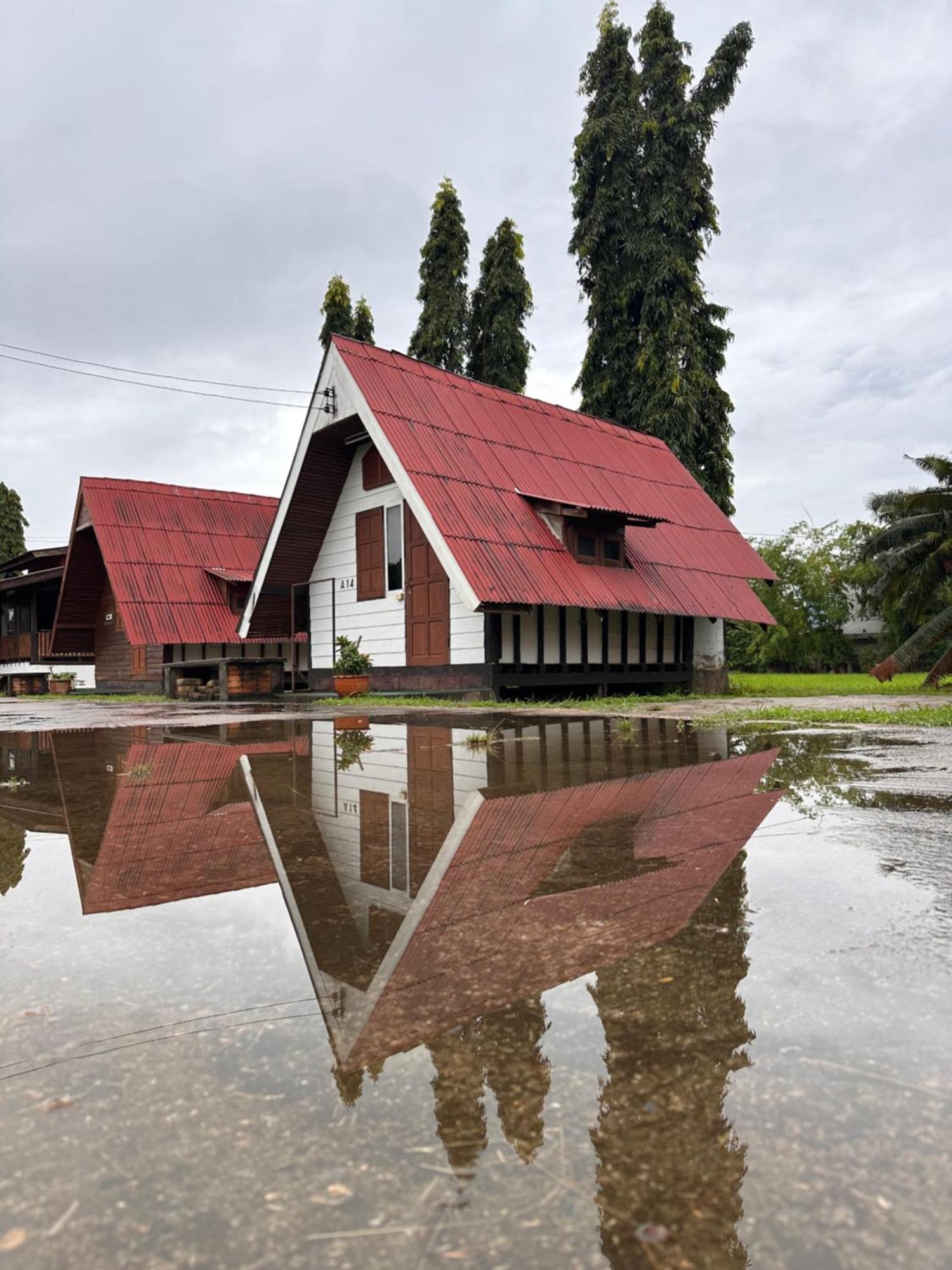 Mae Chaem Hotel And Resort Eksteriør bilde