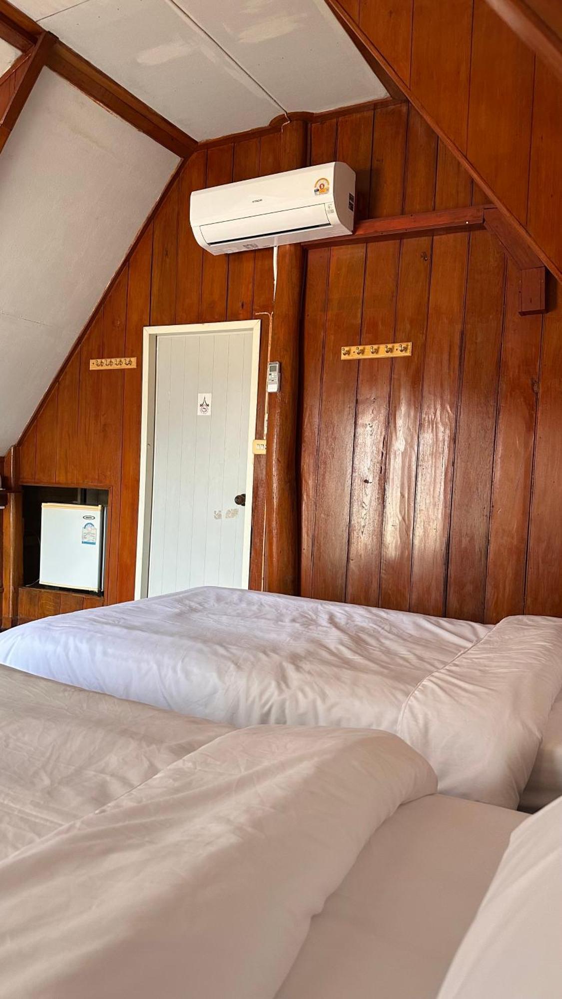 Mae Chaem Hotel And Resort Eksteriør bilde